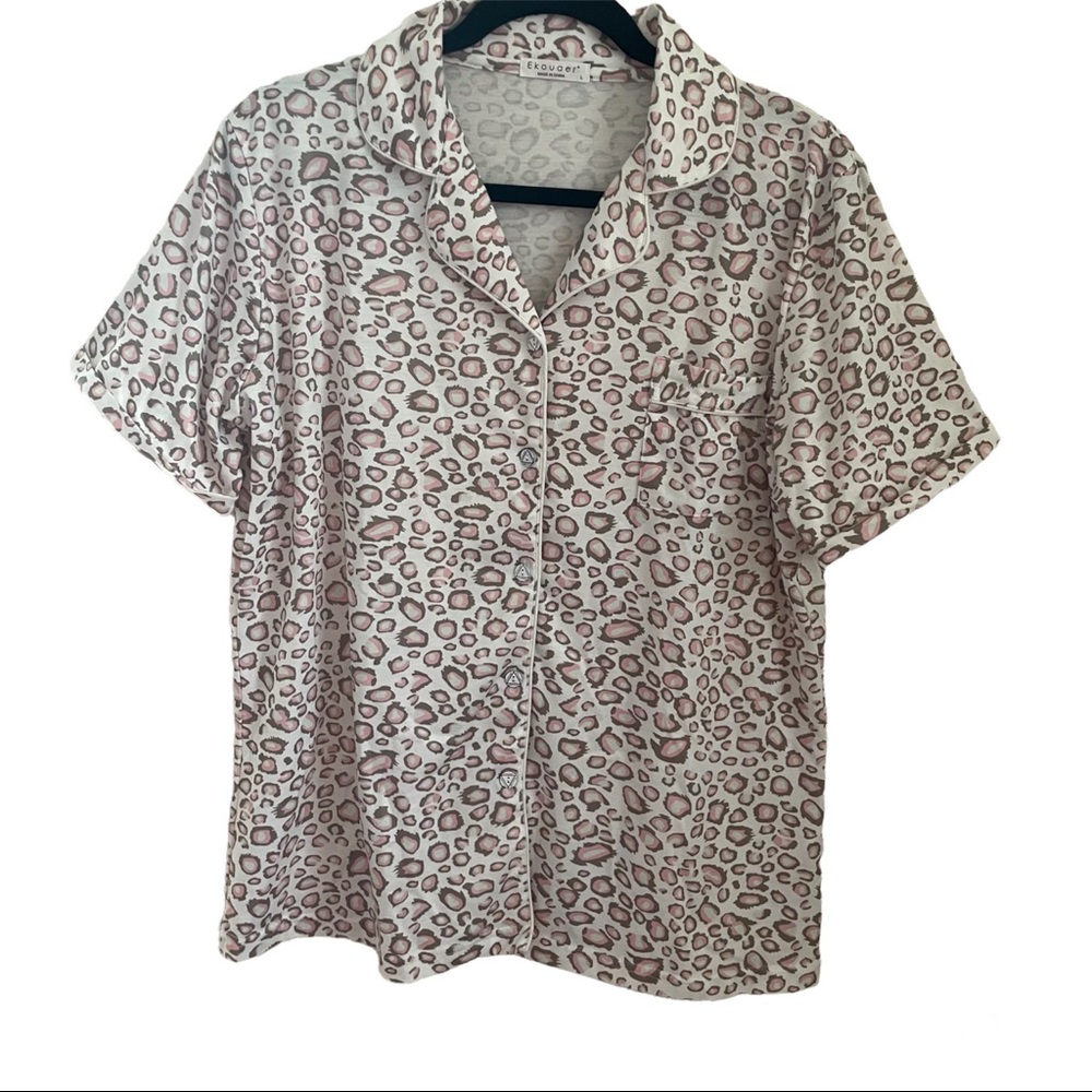 Ekouaer Women’s Brown & Pink Leopard Pajama Top & Shorts - L